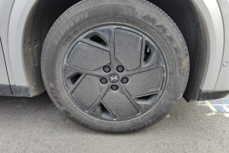 Used XPeng G6 2025 625 Long-Range Max Flagship Edition Exterior 7