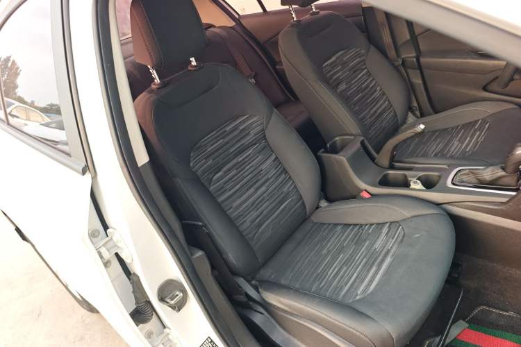 Used Chevrolet Cavalier 2019 320 Automatic Enjoyment with Sunroof