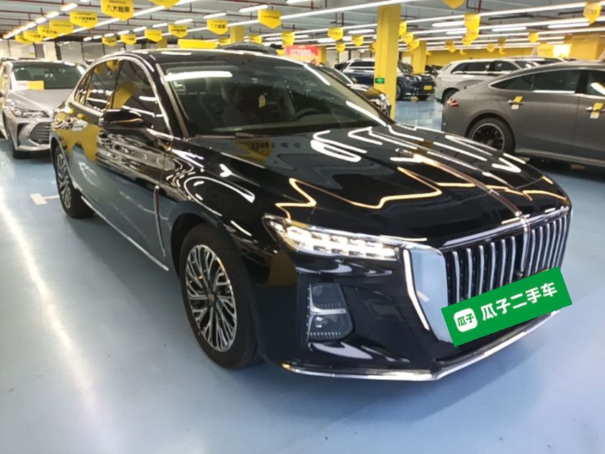 Hongqi H5 2025 2.0T Automatic Flag Edition – 500 000 Units Commemorative Version — снимка 12