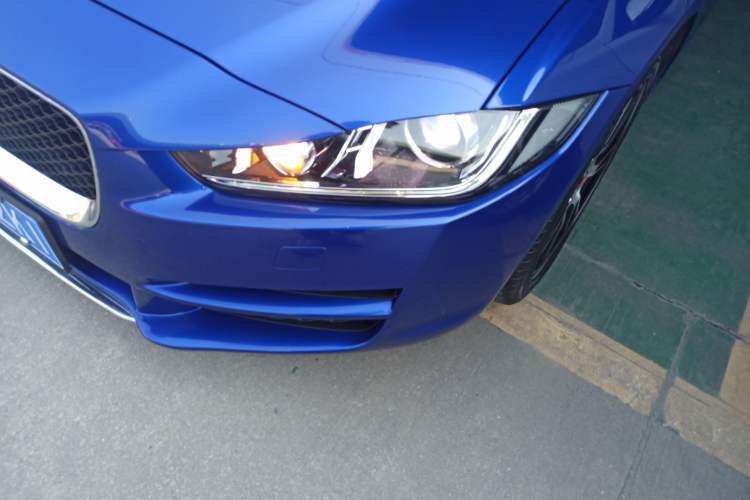 Used Jaguar XEL 2018 2.0T 200 PS LOVE Devotion Edition