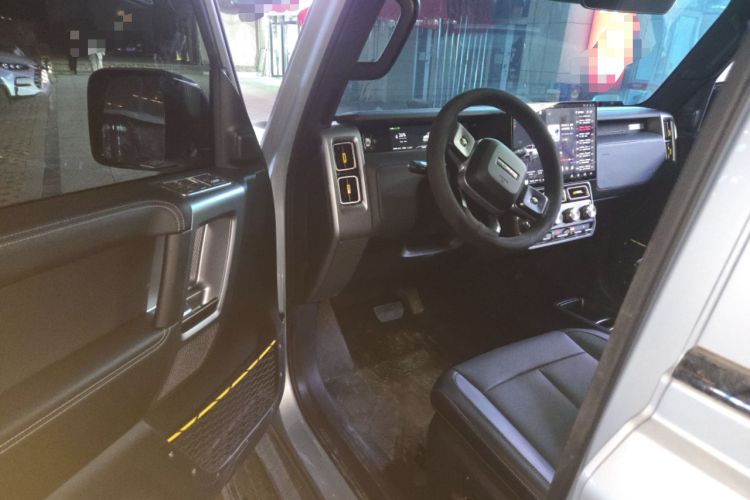 Used iCAR V23 2025 401 Two-Wheel Drive Intelligent Driving Version Driver Seat