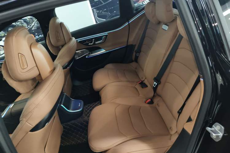 Used Mercedes-Benz E-Class 2024 E 300 L Luxury Sport Model
