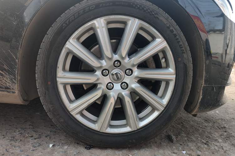 Used Volvo S90 2020 Facelifted T5 Zhiyi Luxury Edition