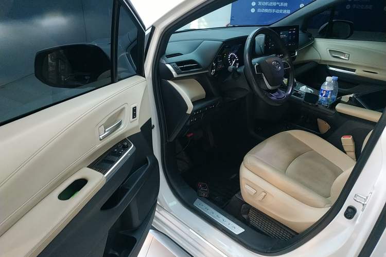 Used Toyota Granvia 2023 2.5L Hybrid Prestige PLUS Edition Driver Seat