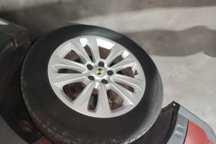 Used Roewe RX5 2018 20T Two-Wheel Drive Manual Flagship Edition