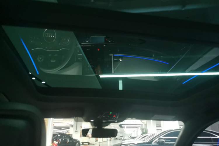 Used Audi A4L 2024 45 TFSI quattro Prestige Dynamic Edition Headliner