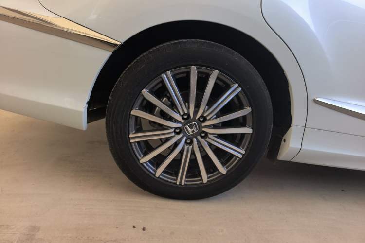 Used Honda Elysion 2024 2.0L eHEV Luxury Edition