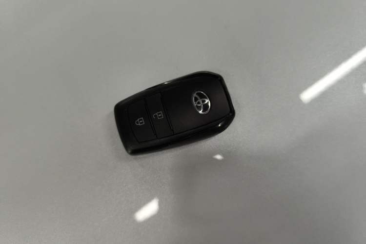 Used Toyota FRONTLANDER 2022 2.0L CVT Leading Edition
