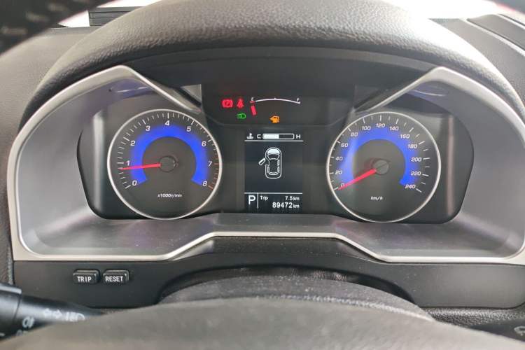 Used Geely Auto Emgrand 2016 Sedan 1.5L CVT Upward Version Instrument Cluster