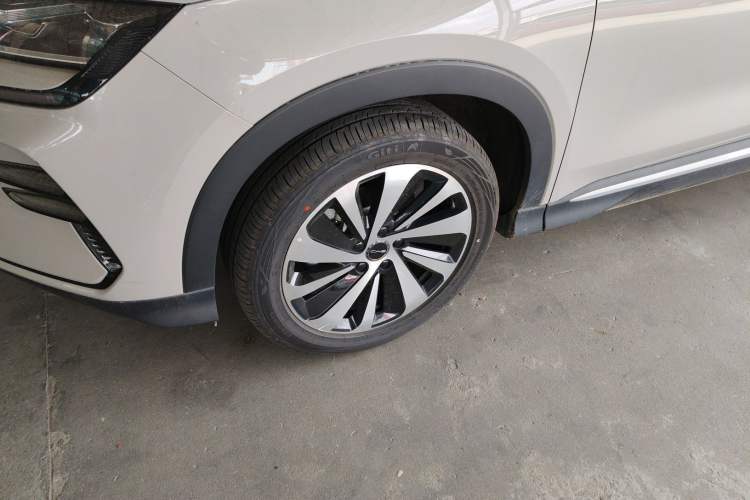 Used BYD Song PLUS New Energy 2024 HONOR Edition DM-i 71km Luxury Model