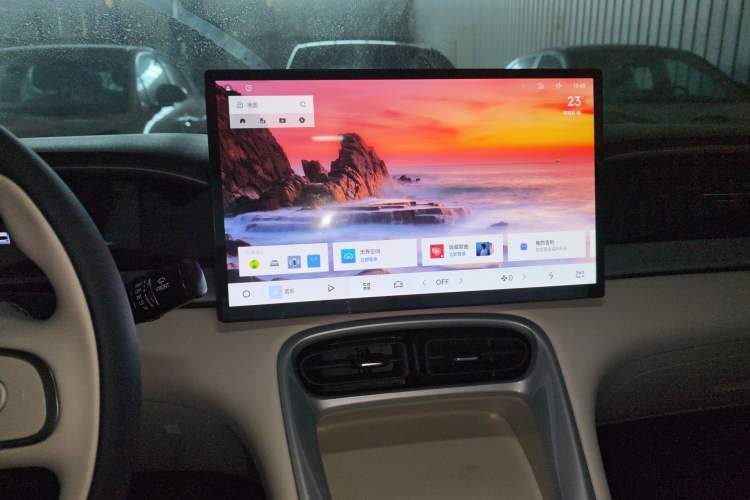 Used Geely Galaxy Geome 2026 Model 310km Dream Edition Audio And AC Panel