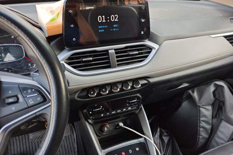 Used Baojun 510 2017 1.5L Automatic Fashion Model
