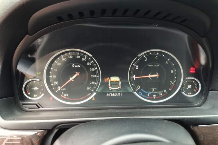 Used BMW 5 Series 2017 525Li Leading Model