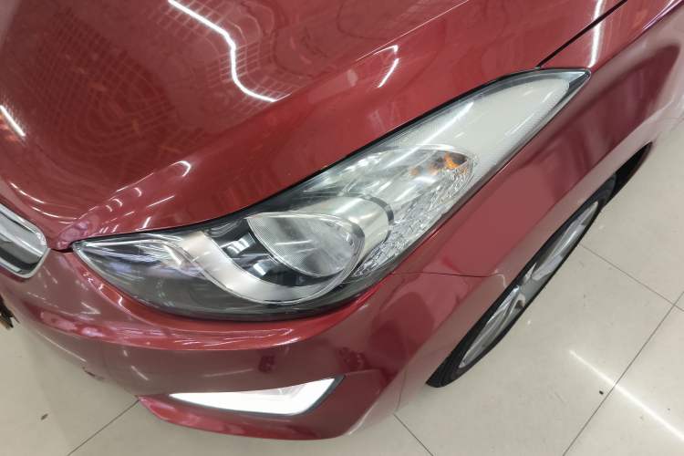 Used Hyundai Elantra (5th Generation / Langdong) 2015 1.6L Automatic Leading Model
