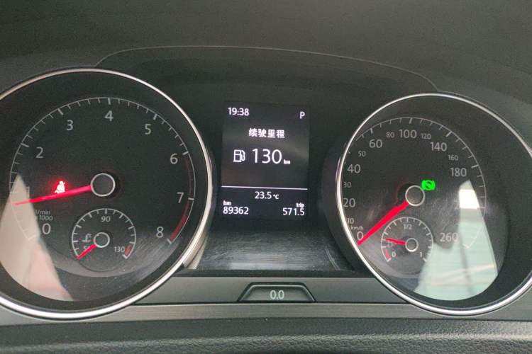 Used Volkswagen Golf 2015 1.4TSI Automatic Comfort Model
