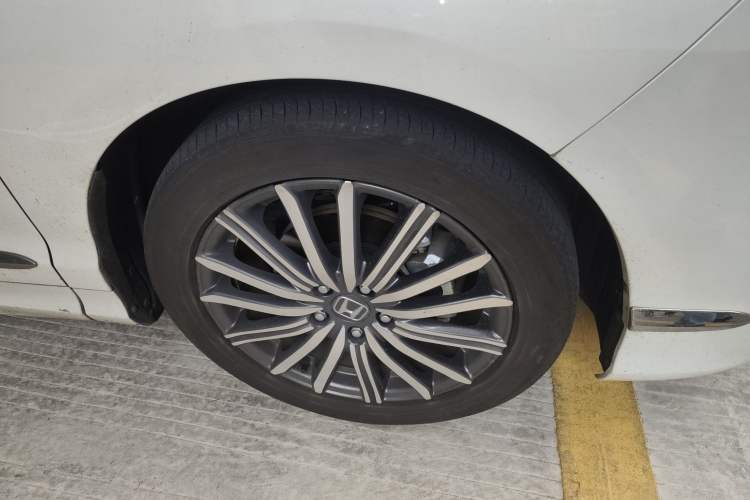 Used Honda Elysion 2022 2.0L eHEV Prestige Edition
