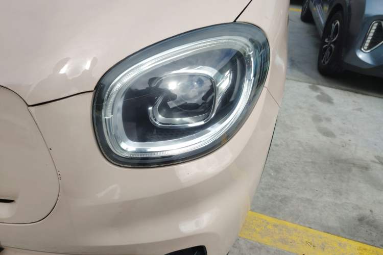 Used Leapmotor T03 2021 400 Lite Edition - Lithium-Ion Battery
