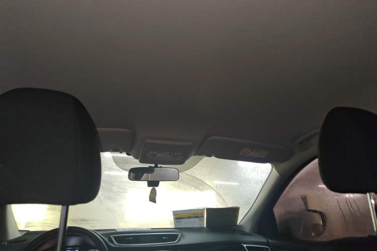 Used Nissan Qashqai 2017 2.0L CVT Elite Edition China V Standard Headliner