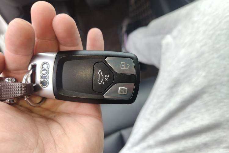 Used Audi A4L 2019 40 TFSI Ambition China VI