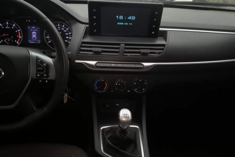 Used Great Wall Wingle 7 2019 2.0T Gasoline Two-Wheel Drive Elite Version China VI Standard Big Double Cabin GW4C20B