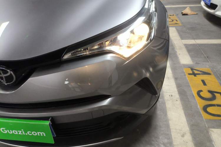 Used Toyota IZOA 2021 2.0L Yichi SPORT
