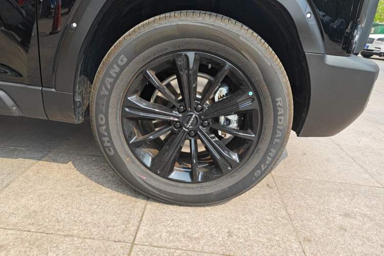 Used Haval Raptor 2025 2.0T 4WD Ultra Right Front Wheel Hub