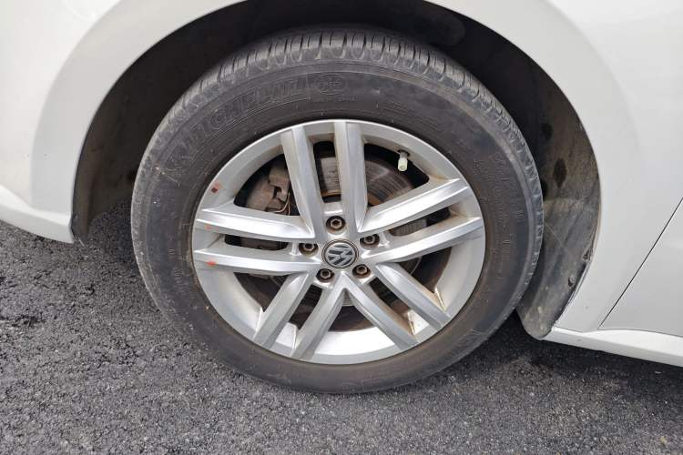 Used Volkswagen Gran Lavida 2015 230TSI DSG Comfort Edition