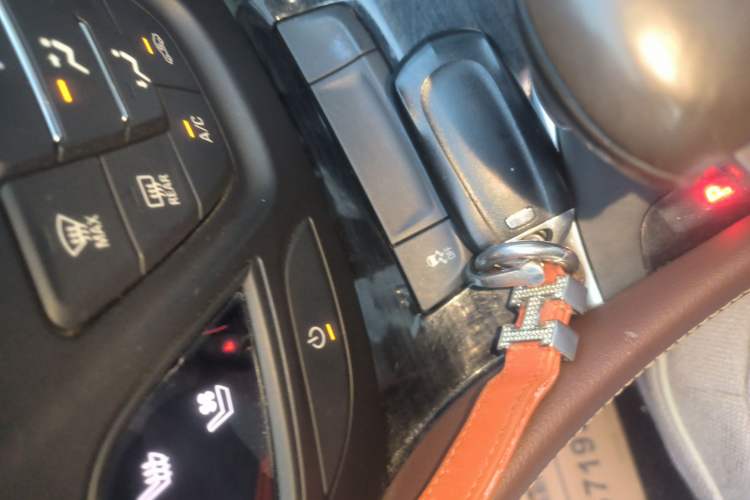 Used Buick Envision 2020 20T Two-Wheel Drive Luxury Model Vehicle Key