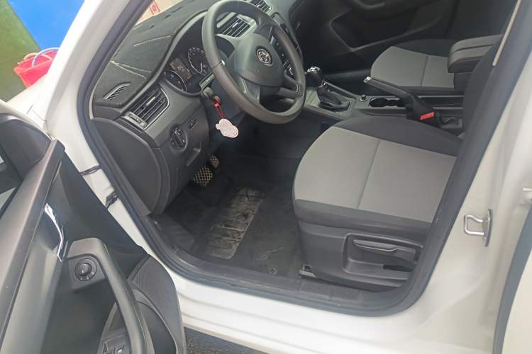 Used Skoda Octavia 2017 Classic Model 1.6L Automatic Standard Edition