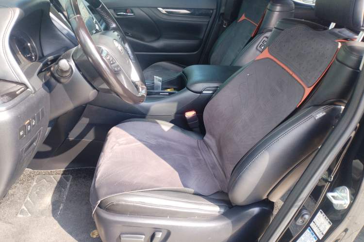 Used Toyota Vellfire 2020 Dual-Engine 2.5L HV Luxury Edition