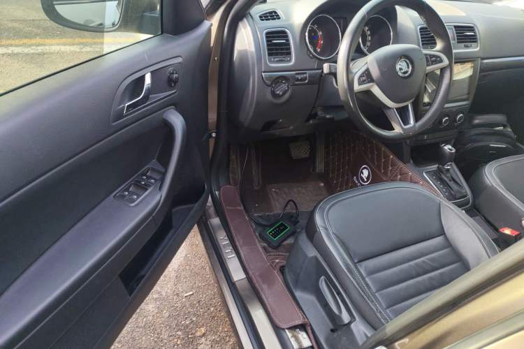 Used Skoda Yeti 2017 TSI280 DSG Car Enjoy Brothers Edition