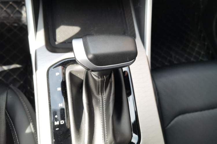 Used Geely Auto Emgrand 2023 4th Generation Champion Edition 1.5L CVT Luxury Model
