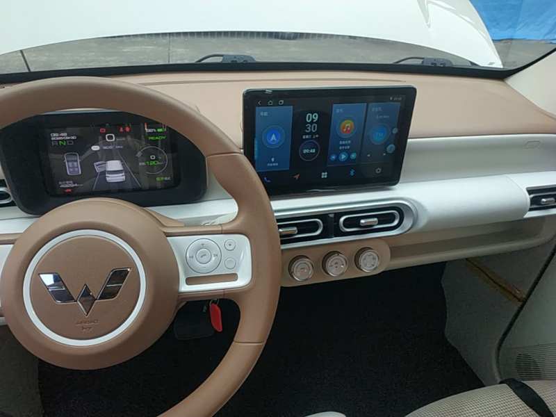 Used Wuling Hongguang MINIEV 2024 3rd Generation 215km Youth Edition — 9