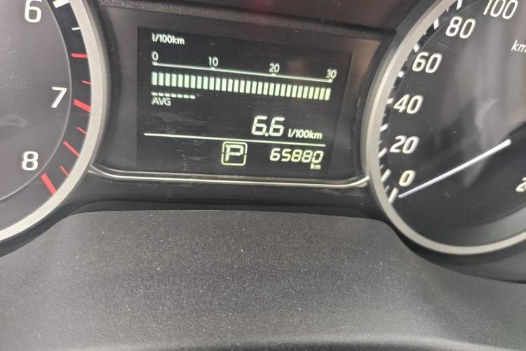 Used Nissan Sylphy 2022 Classic 1.6XE CVT Comfort Edition Odometer Close Up