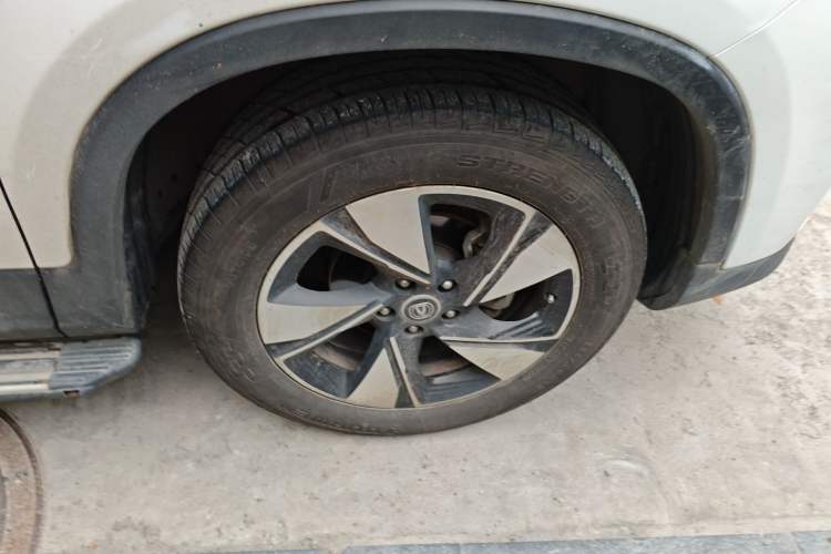 Used CHANGAN CS75 2018 280T Automatic Smart Edition China V-standard Right Front Wheel Hub