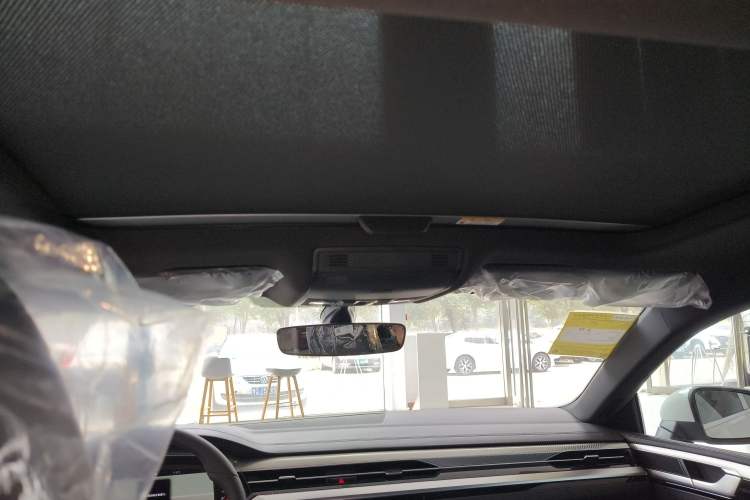 Used Volkswagen FAW-Volkswagen CC 2026 Model, 30 Million Units—Selected, 330TSI, Glamorous Headliner