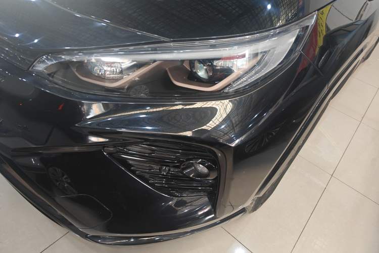 Used Toyota Wildlander 2024 2.0L CVT 4x4 Luxury PLUS Edition
