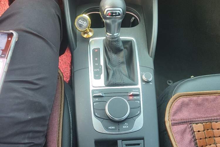 Used Audi A3 2014 Limousine 35 TFSI Automatic Comfort Model
