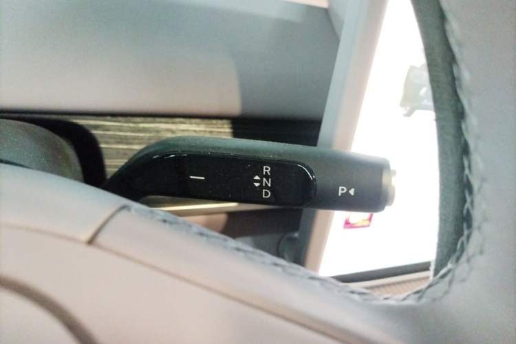 Used ONVO L60 2024 60 kWh Rear-Drive Version
