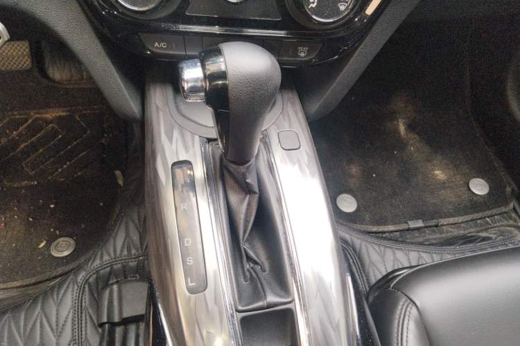 Used Honda XR-V 2021 1.5L CVT Classic Edition