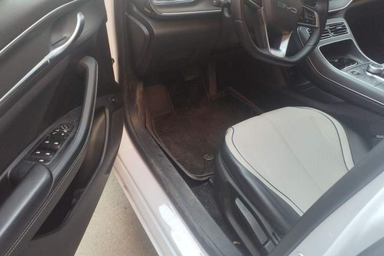 Used BYD Destroyer 05 2024 HONOR Edition DM-i 55KM Luxury Model