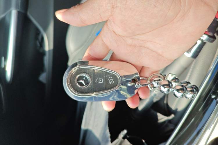 Used Mercedes-Benz C-Class 2023 C 260 L Sport Edition Vehicle Key