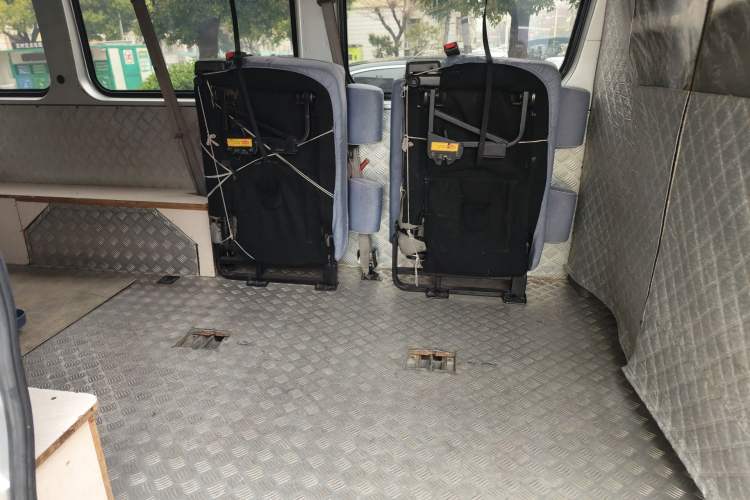 Used Dongfeng Yufeng P16 
