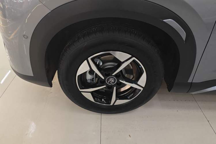 Used BYD Yuan UP 2025 Intelligent Driving Version 401 km Beyond-Range Edition