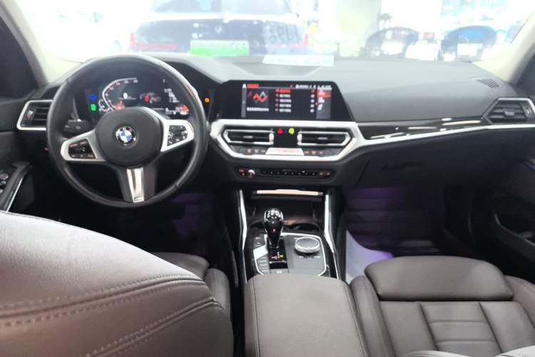 Used BMW 3 Series 2021 Second Facelift 325Li M Sport Package Center Console