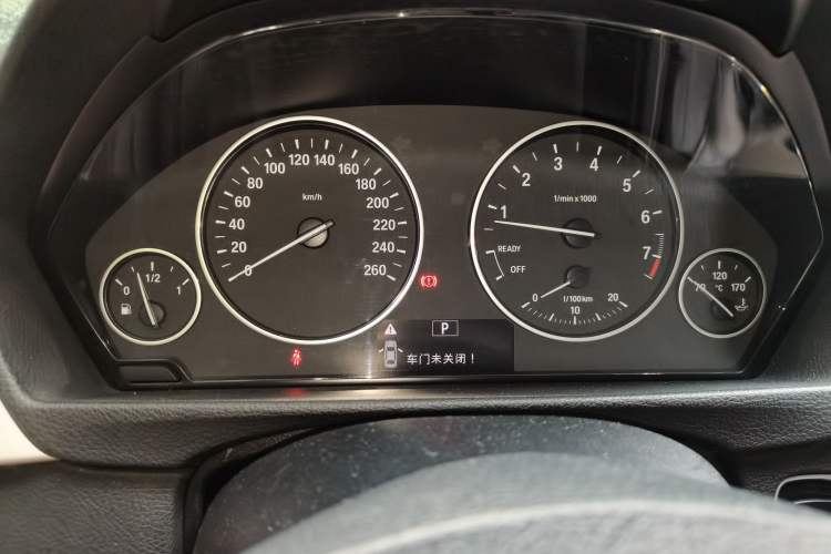 Used BMW 3 Series 2014 320Li Fashion Model
