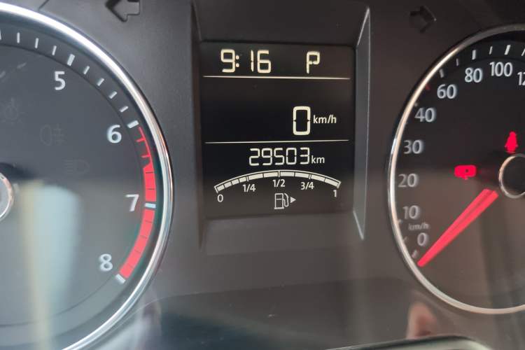 Used Volkswagen Polo 2016 1.6L Automatic Comfort Model