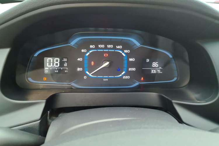 Used Roewe 360 2015 1.5L Manual Luxury Edition Instrument Cluster