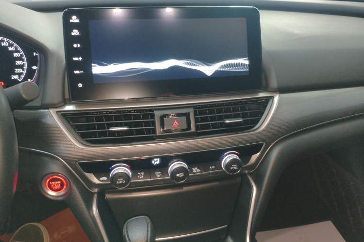 Used Honda Accord 2022 260TURBO Luxury Edition Audio And AC Panel