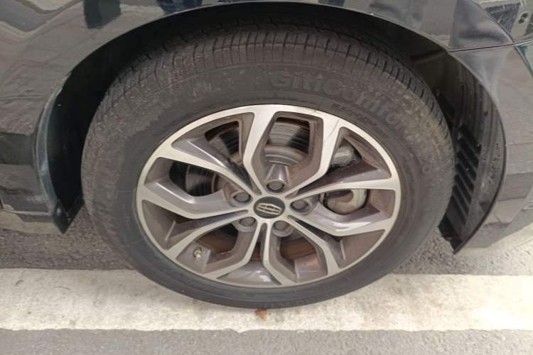 Used Geely Auto Emgrand GT 2017 2.4L Luxury Model